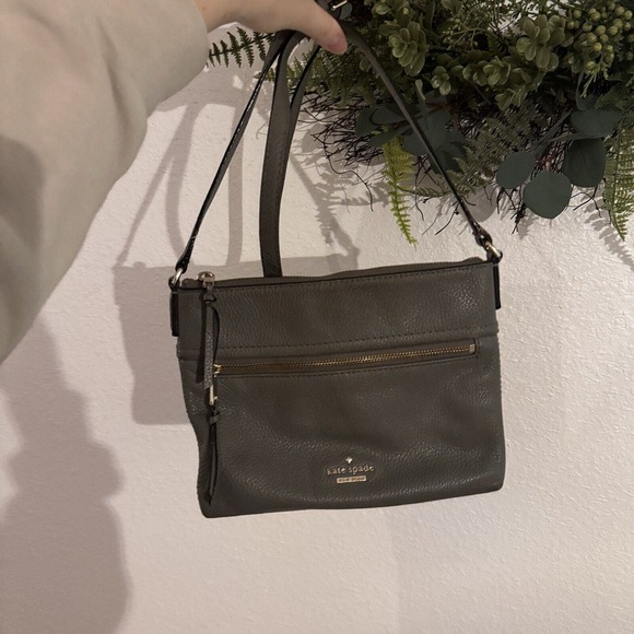 Kate Spade Heather Gray Pebbled Leather Gusset Jackson Crossbody Purse - Picture 8 of 15